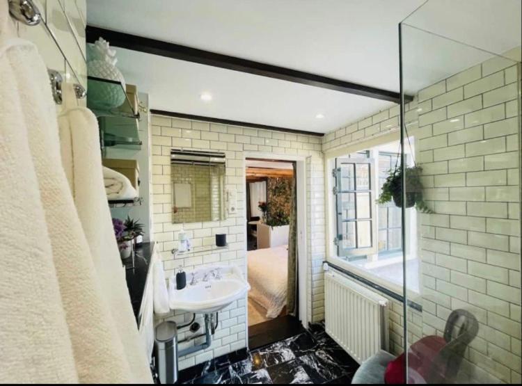 The Enlightened House Luxury Suites Amsterdam Exteriér fotografie